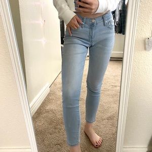 BANANA REPUBLIC SKINNY JEANS